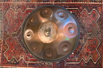 Ugur - handpan d major g a b c# d e f# a