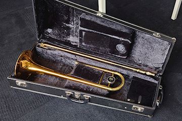 King - occasion trombone 4b zonder kwartventiel 2104 incl. koffer