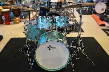 Gretsch - rn2-e8246 renown maple drumstel turquoise premium sparkle