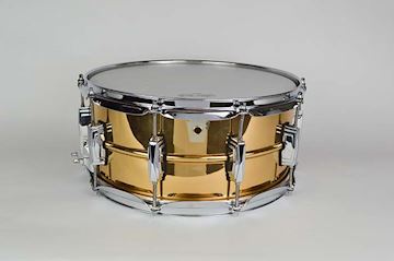 Ludwig - 6,5x14 bronze/ supra phonic/ smooth shell, imperial lugs