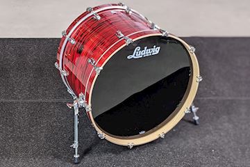 Ludwig - b-stock lb762xx61 16x22 keystone x bass drum - red swirl