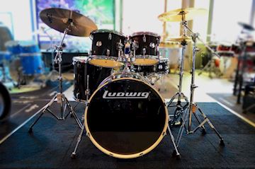 Ludwig - lcee20016 element evolution drumset 20"+hw black sparkle