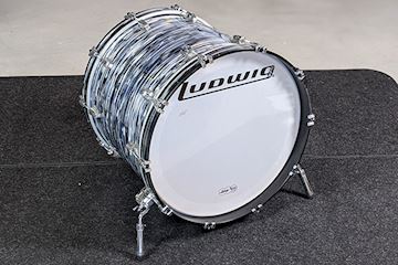 Ludwig - b-stock 18x22" legacy classic bass drum - black oyster pearl