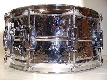 Ludwig - lm402k 6,5x14" chrome pl aluminium/supra-phonic/ hammered